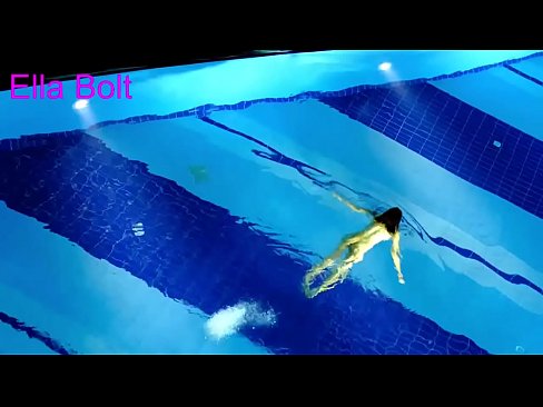 ❤️ Ich kann nicht aufhören zuzusehen, junge Blondine beim Nacktschwimmen im Pool des ELLA BOLT Resorts erwischt ❤ Hard porn bei de.trysex.ru ️❤
